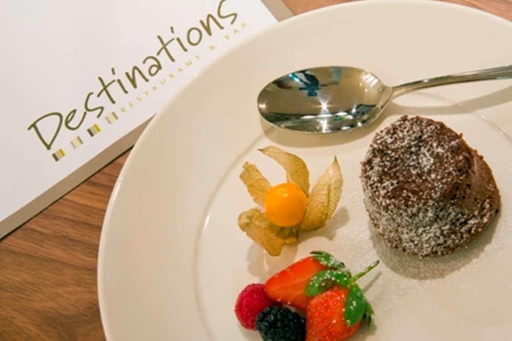 Holiday Inn Stevenage By Ihg Exteriör bild