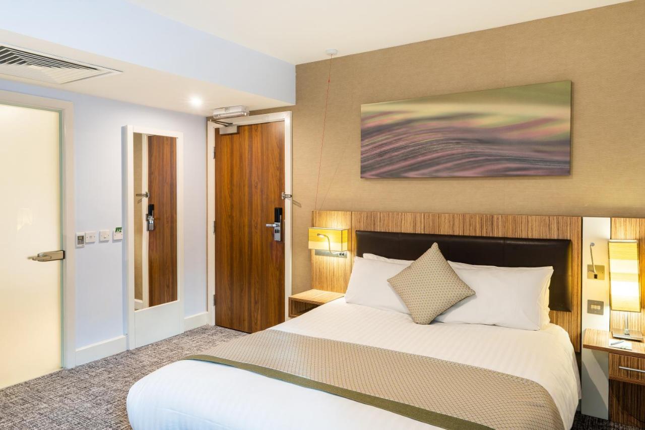 Holiday Inn Stevenage By Ihg Rum bild
